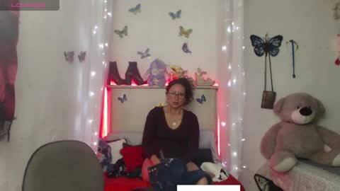 Snapshot of _laflaka2024 chatting on 04/26/26, 03:15 SANDRA online show from 04/26/26, 03:15