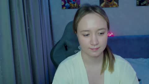 _lalune_ online show from 01/31/25, 03:30