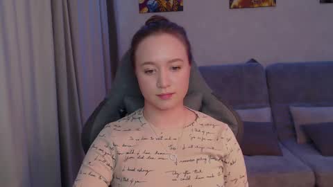 _lalune_ online show from 03/05/25, 04:45