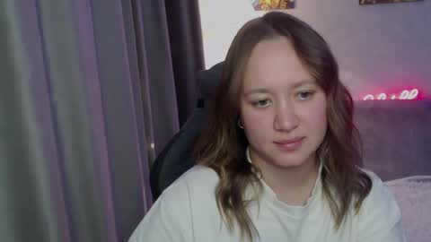 _lalune_ online show from 09/24/25, 01:14