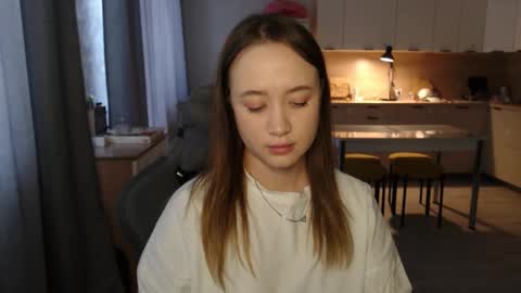 _lalune_ online show from 03/08/26, 08:51