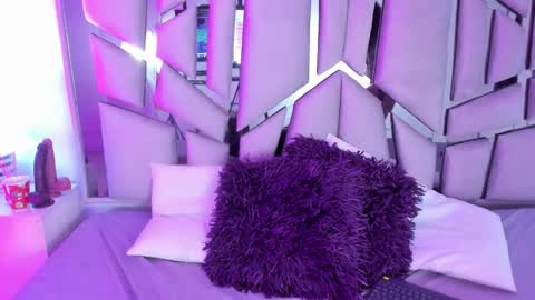 Lanna  online show from 03/11/25, 02:18