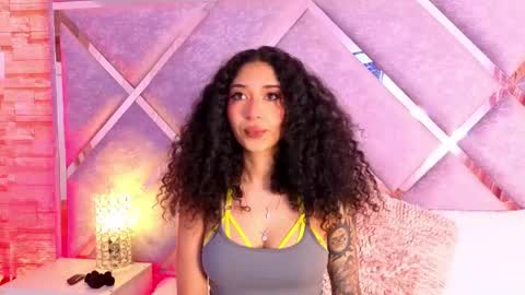 Lanna  online show from 05/28/26, 11:40