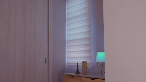 Snapshot of _lasuescun chatting on 12/11/24, 07:46 Alejandra suescun online show from 12/11/24, 07:46