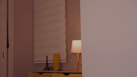 Snapshot of _lasuescun chatting on 12/15/24, 03:56 Alejandra suescun online show from 12/15/24, 03:56