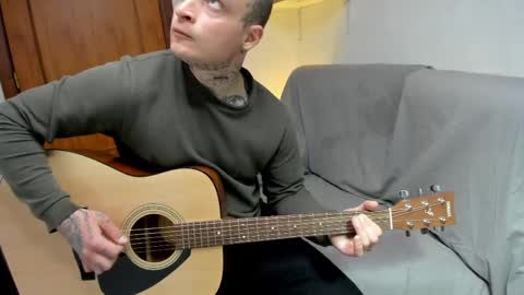 Layne online show from 04/05/26, 03:53