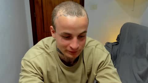 Layne online show from 04/14/26, 08:59