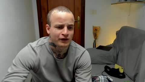 Layne online show from 04/23/26, 09:19