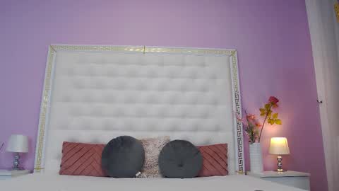 Snapshot of _lenapaul_ chatting on 12/01/25, 04:50 Lena Paul online show from 12/01/25, 04:50