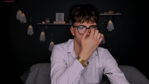 _leo_lust online show from 10/29/25, 09:27