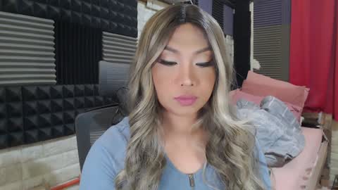 lexie online show from 02/05/25, 03:34