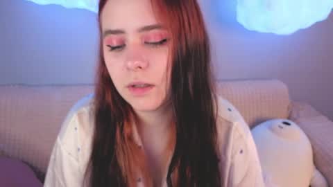 Snapshot of _lexii_pop chatting on 06/04/26, 01:00 Im Alis 3 online show from 06/04/26, 01:00