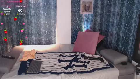 Ask me online show from 09/19/25, 08:42