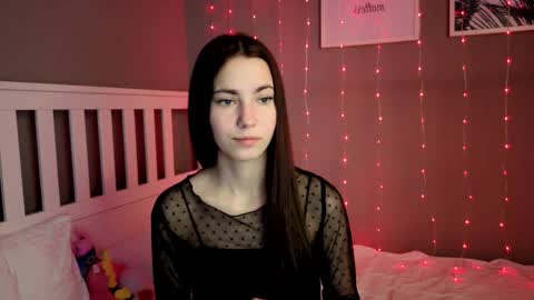 Emma online show from 12/18/25, 09:04