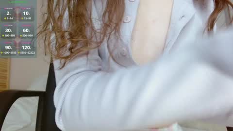 Snapshot of _little_misss chatting on 01/04/25, 08:28 Mila online show from 01/04/25, 08:28