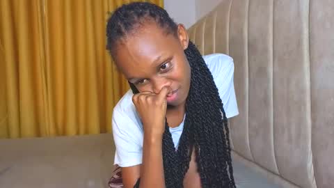 Littlevenus online show from 11/15/25, 01:40