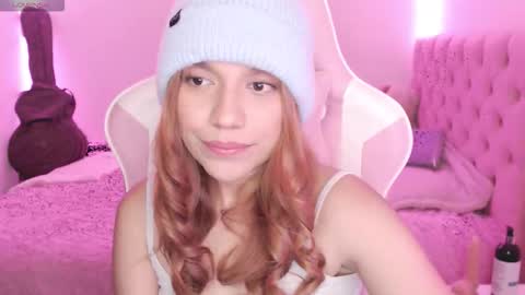 Sofia 3 online show from 12/18/25, 12:27