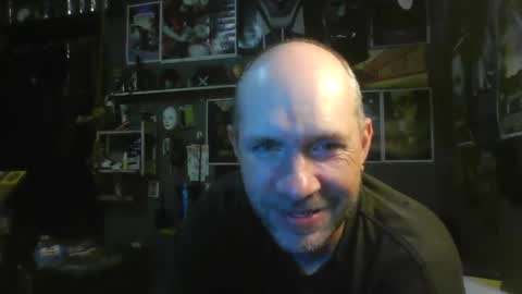 That guy online show from 10/22/25, 02:34