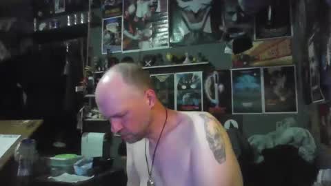 That guy online show from 04/09/26, 04:23