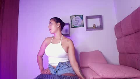 Lorrayne online show from 01/27/25, 11:54