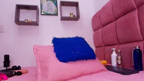 Lorrayne online show from 02/28/25, 11:47