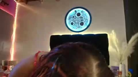 Snapshot of _lorrayne_ chatting on 07/30/26, 01:21 Lorrayne online show from 07/30/26, 01:21