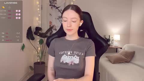 Snapshot of _lucky13__ chatting on 02/26/26, 07:51 Valerie or just Lera online show from 02/26/26, 07:51