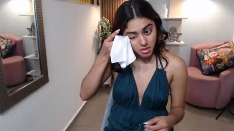 Lucy online show from 06/24/26, 11:09