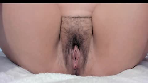  luna  sweet  online show from 03/25/26, 07:42