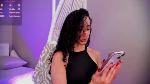  Luna  online show from 02/10/25, 05:52