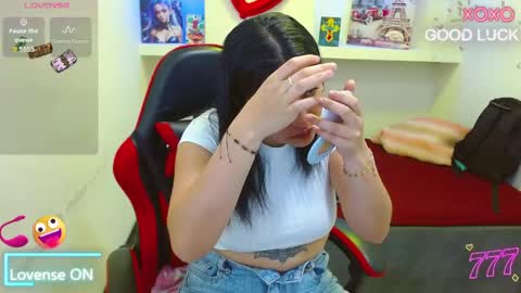 luna torres online show from 04/23/26, 01:24