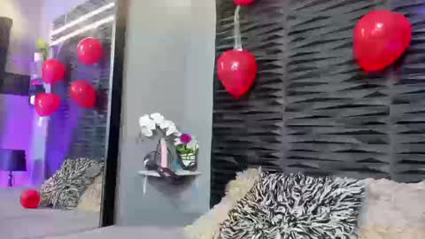 Snapshot of _lustyles_ chatting on 09/22/25, 11:07 _lustyles_ online show from 09/22/25, 11:07