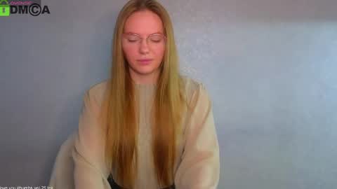Snapshot of _lysafeta_ chatting on 02/01/25, 05:18 Welcome guys  Pleasure to see you all here  My name is Lysafeta and MichaelaTip menu is active Private is open  online show from 02/01/25, 05:18