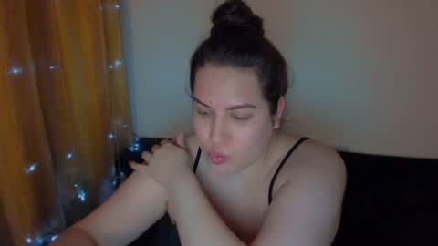 Snapshot of _madalexa_ chatting on 12/21/24, 10:30 Alexa online show from 12/21/24, 10:30