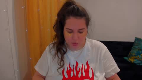 Snapshot of _madalexa_ chatting on 12/29/24, 03:03 Alexa online show from 12/29/24, 03:03