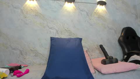 Maddy online show from 01/19/25, 11:56