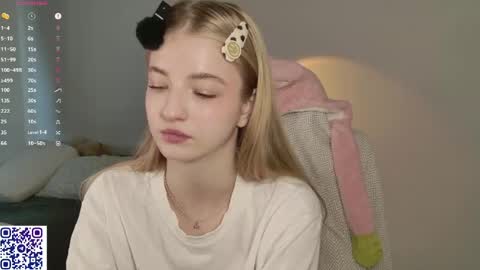 Anna online show from 04/22/26, 01:34