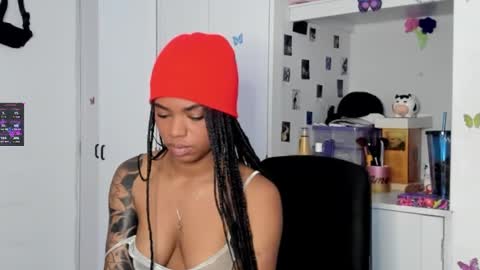 MARCELA online show from 02/19/25, 02:12