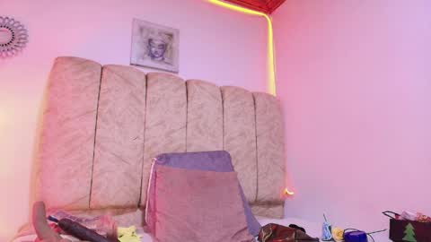 _marcela__ online show from 04/30/26, 11:16