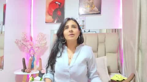 _marcela__ online show from 05/23/26, 11:36