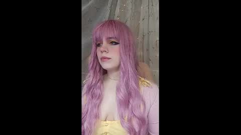 Kira online show from 01/05/25, 08:32