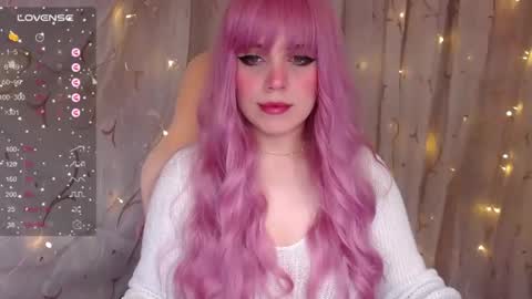 Kira online show from 01/10/25, 09:02