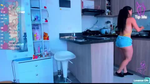 Maria Angel online show from 09/11/25, 06:19