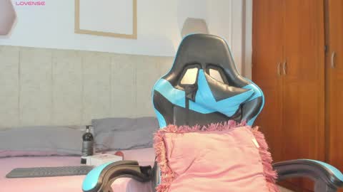 Maria online show from 04/09/26, 04:23