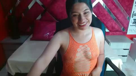 Snapshot of _mariana_1 chatting on 01/21/25, 08:43 _mariana_1 online show from 01/21/25, 08:43