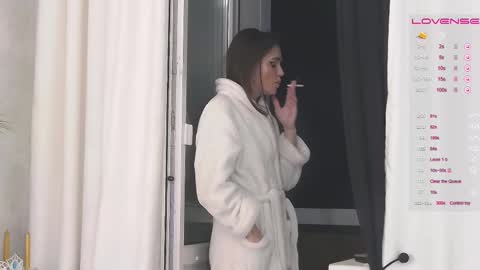 Mari online show from 02/19/25, 01:06