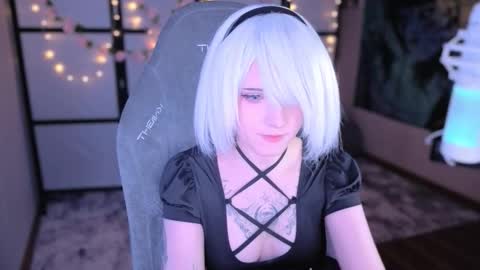 Snapshot of _mariko_ chatting on 02/20/26, 03:34 Mariko online show from 02/20/26, 03:34