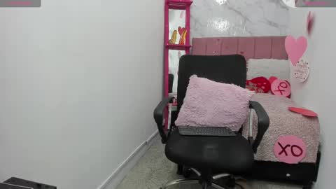 Mikoto  Alexia online show from 02/19/25, 02:23