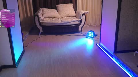 Snapshot of _marvelous_time_ chatting on 12/04/24, 10:08 Gwen online show from 12/04/24, 10:08