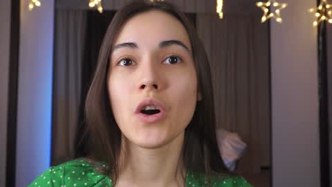 Snapshot of _marvelous_time_ chatting on 12/28/24, 11:26 Gwen online show from 12/28/24, 11:26